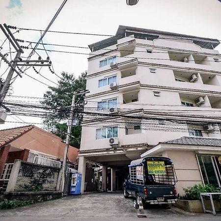 We Residence Паттая Екстер'єр фото