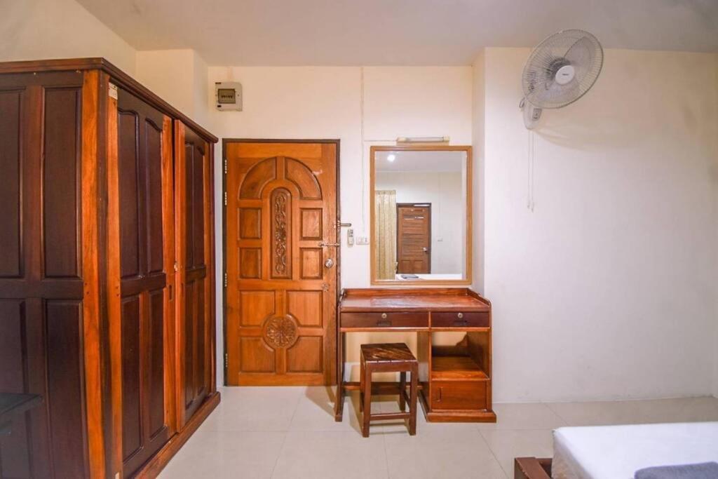 We Residence Паттая Екстер'єр фото