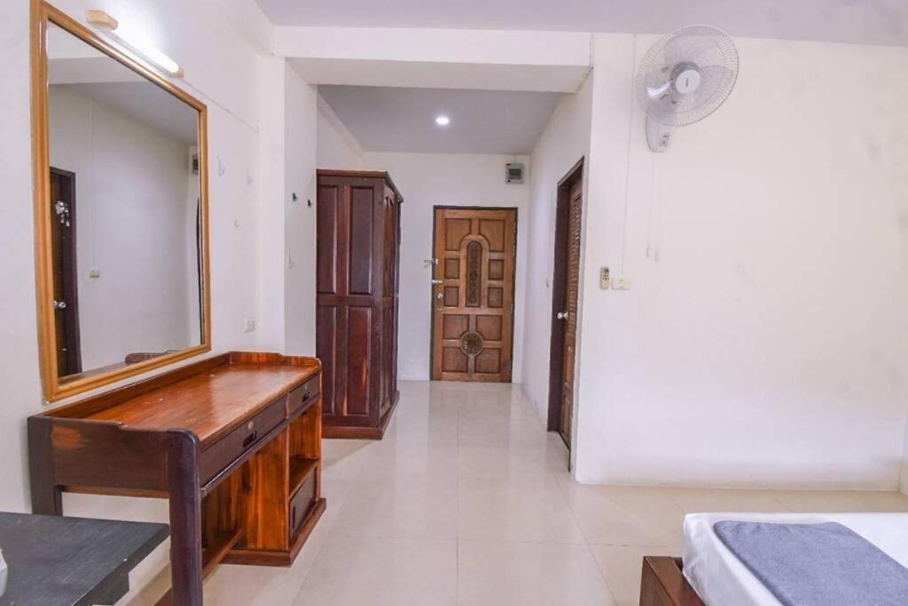 We Residence Паттая Екстер'єр фото